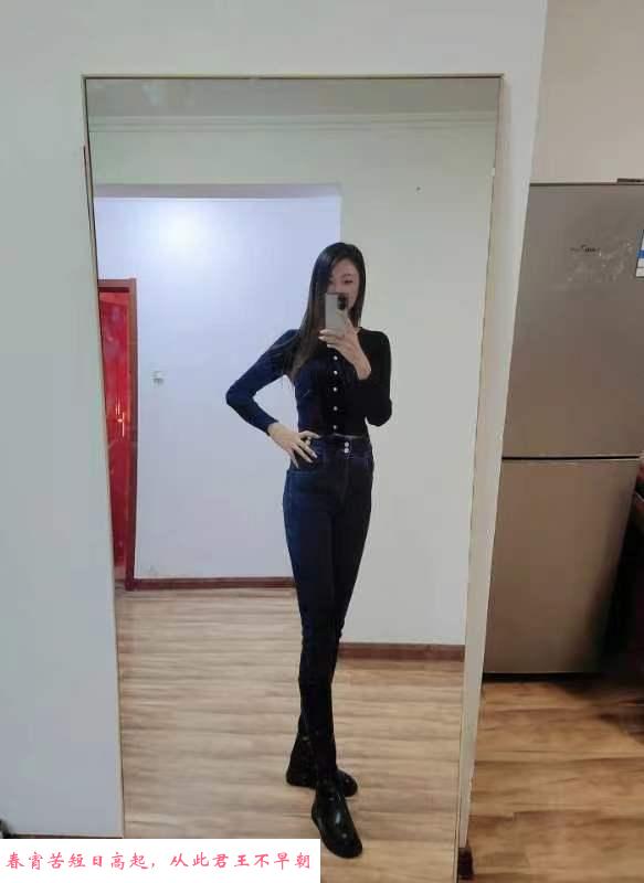 刚搬到李村的温柔姐姐 第1张