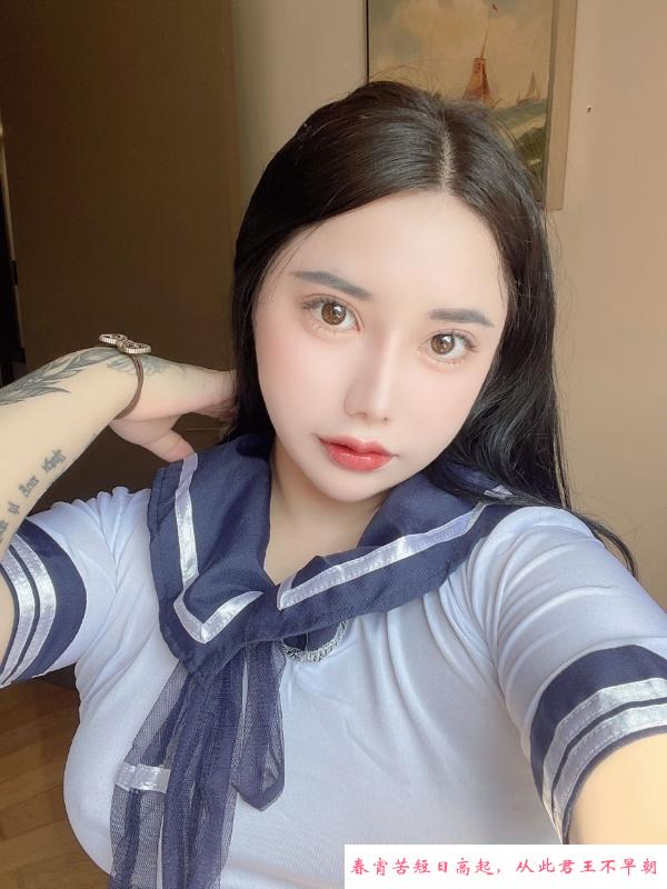 年轻丰满纹身小妹 第3张