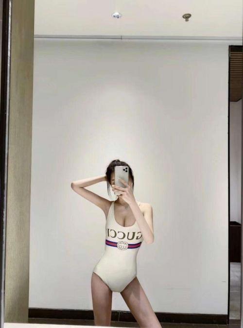 杭州外围真人真照妹子多服务好 第1张