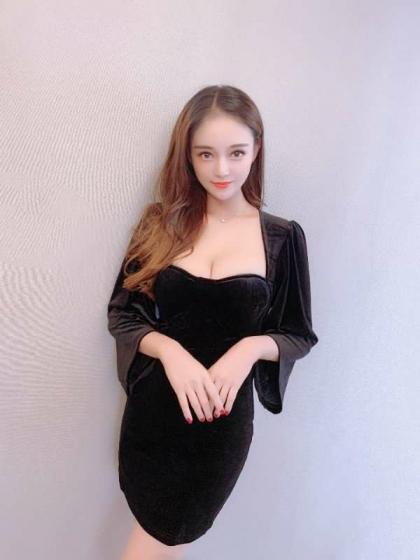 妖艳清纯 第2张