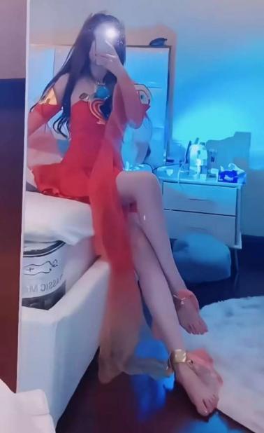 性感丰满御姐小穴中出，啊啊啊的呻吟 第1张