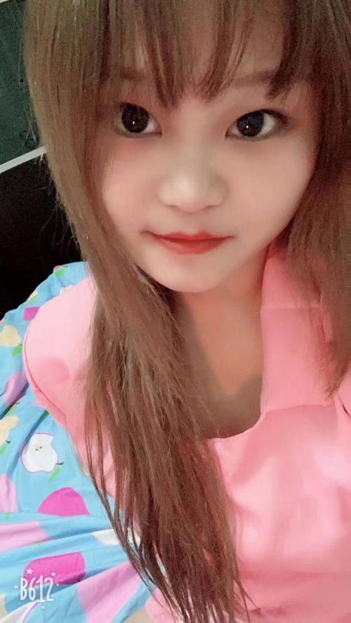 白云梅花园小不点 第1张