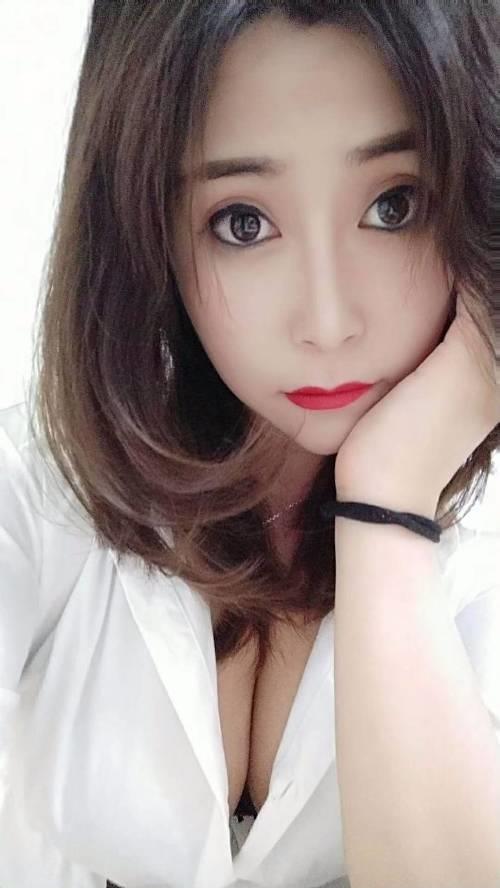 松江新城兼职女 第1张