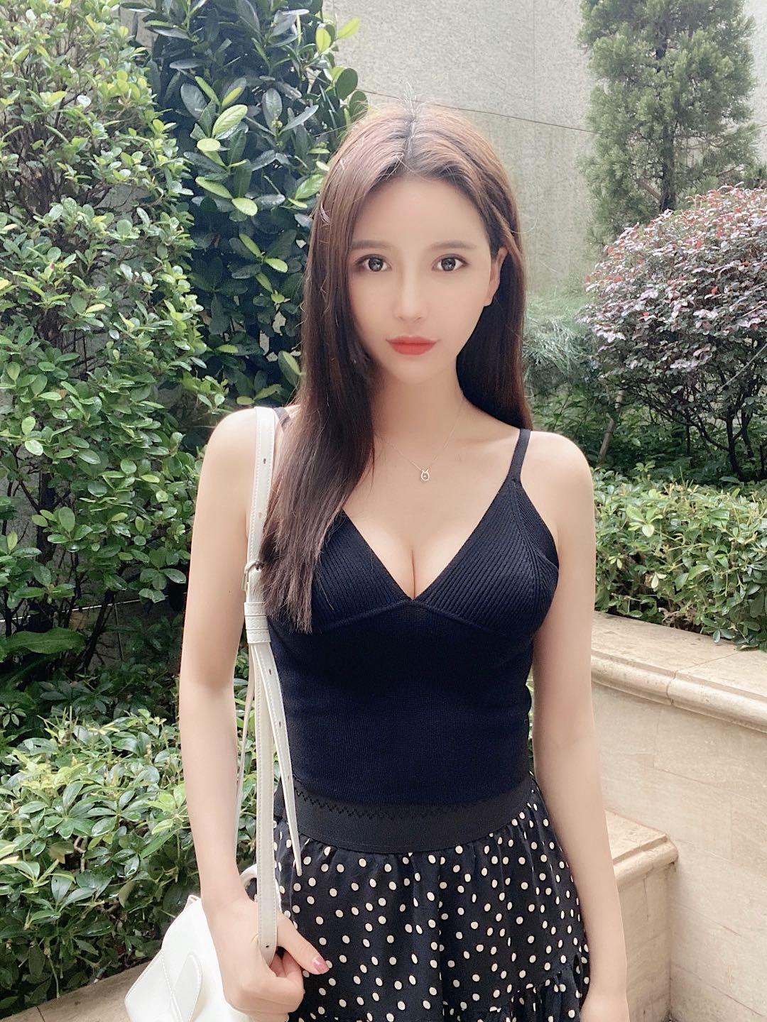 体验超级巴适的妹子，肤白服务好 第1张