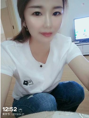 南京江宁南京江宁服务还行的妹子 第1张