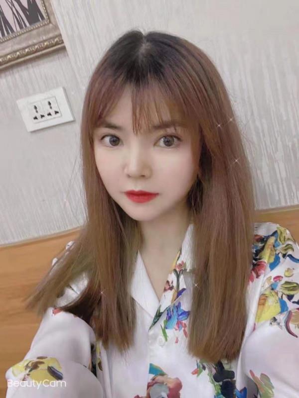 南京性感美女 第2张