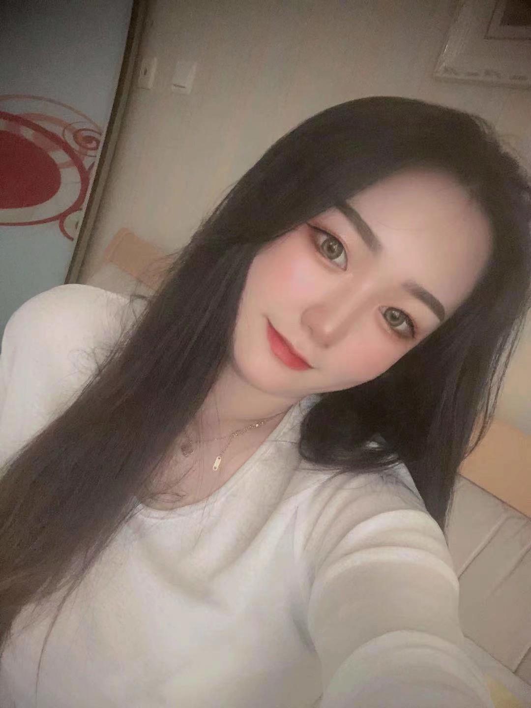 成都年轻妹妹佳佳 第2张
