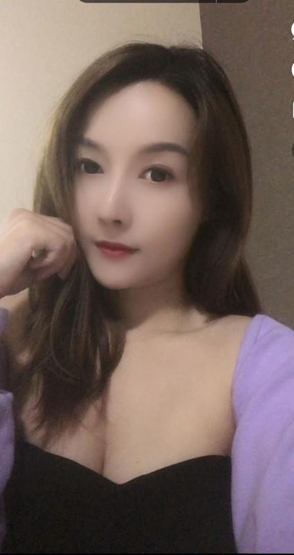 海珠漂亮妹子西西 第1张