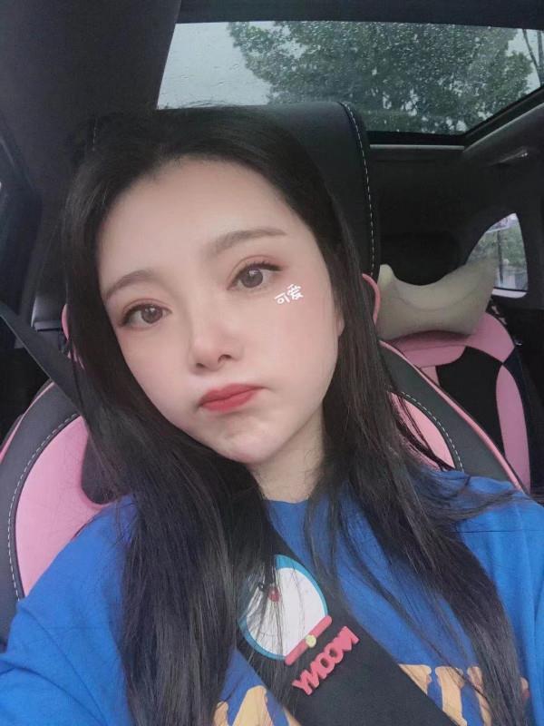 政务区三姐妹之一 第1张