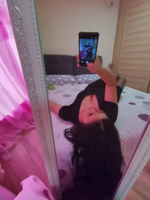 丝袜控服务系少妇 第2张