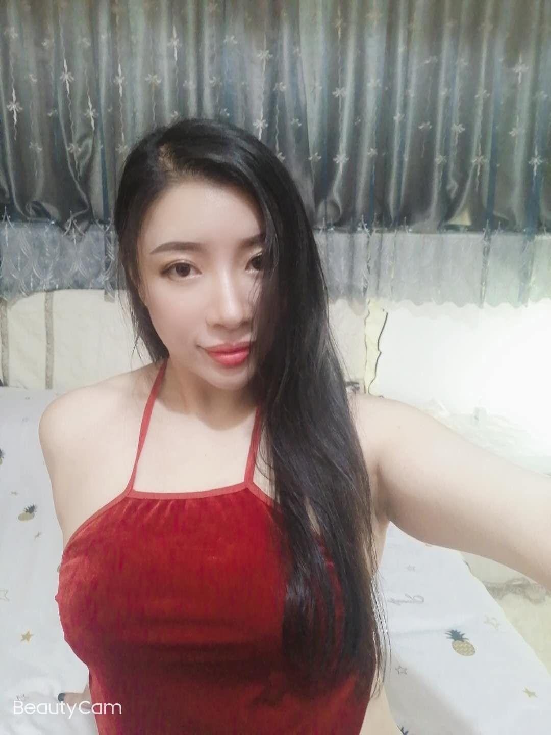 广州天河少妇气质好，胸大，熟悉了巨骚无比 第1张