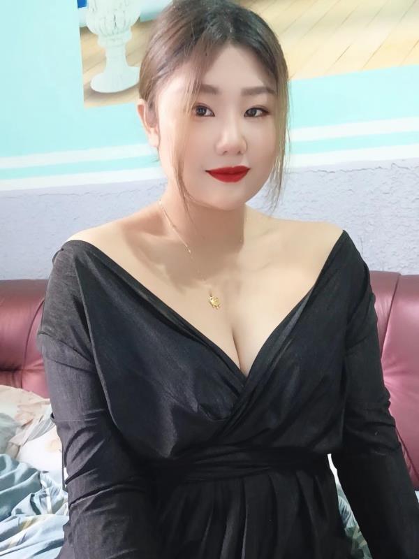 重庆妹子C杯 第1张