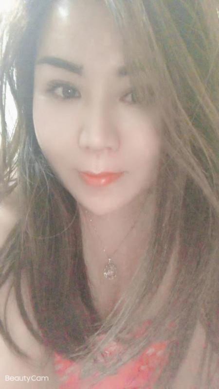 黄埔大屁股骚熟女 第1张