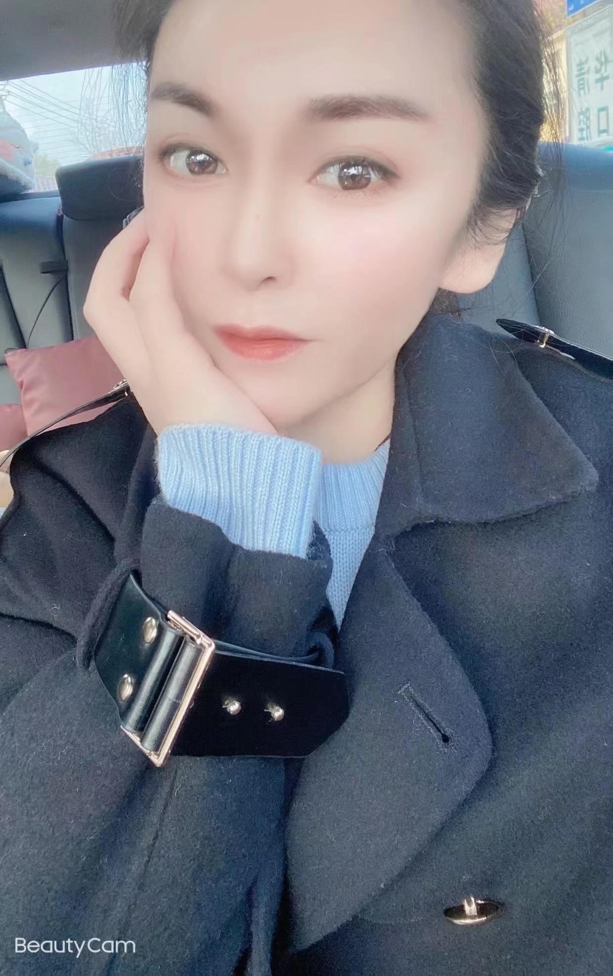 乔司南服务系妹子 第1张