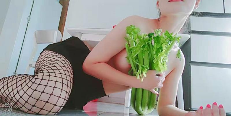 乌市性感魅惑小妖精 第1张