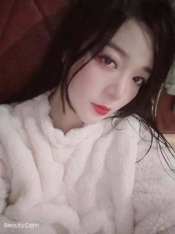 会玩的少妇 第4张
