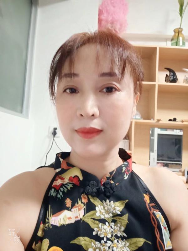 大奶熟妇一枚 第1张