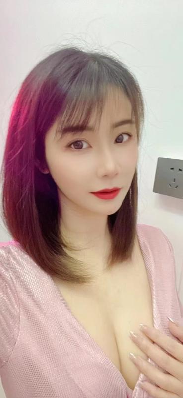 龙华佳佳老师 第2张