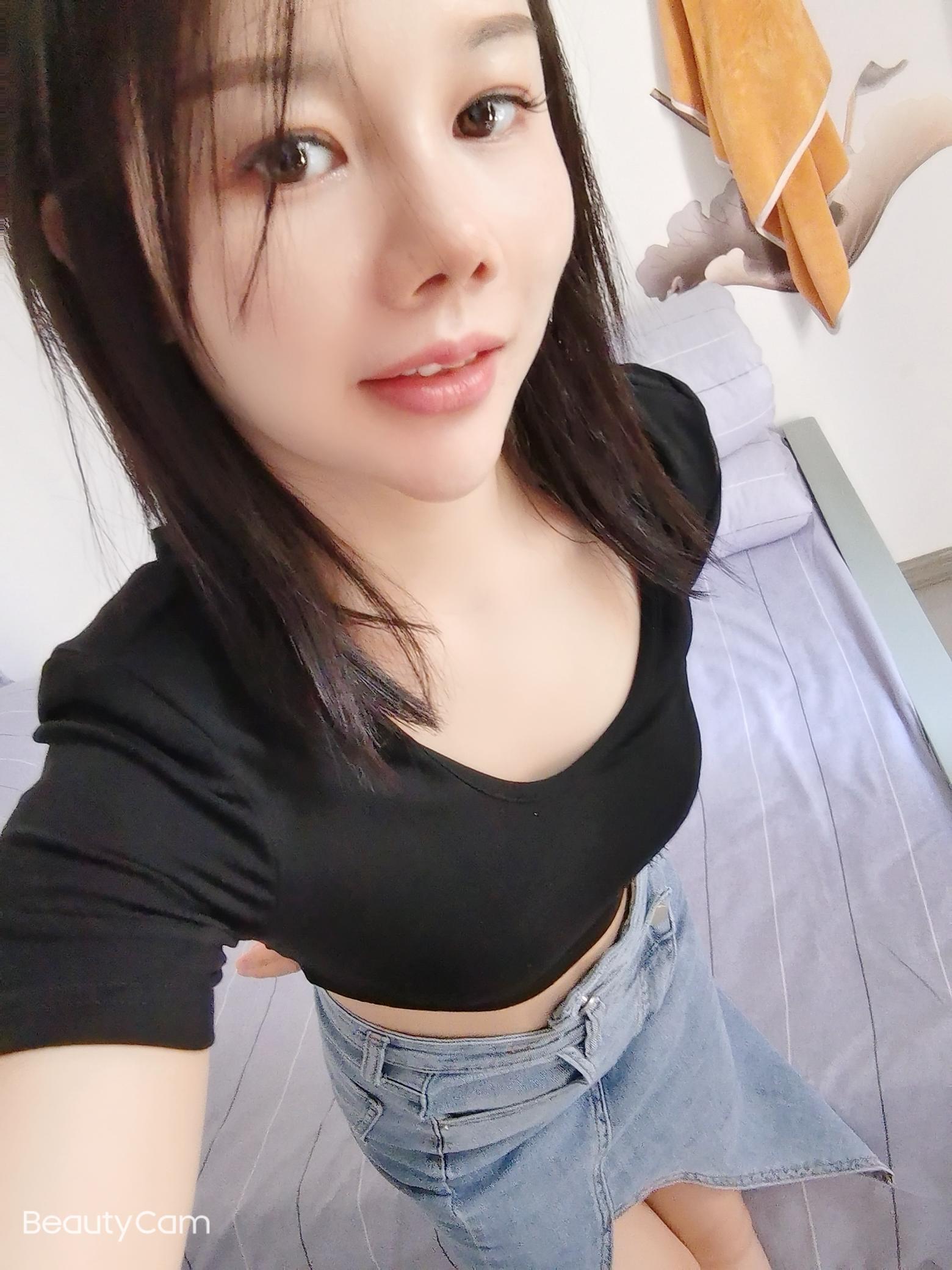海亮时代极品精致小美女 第2张