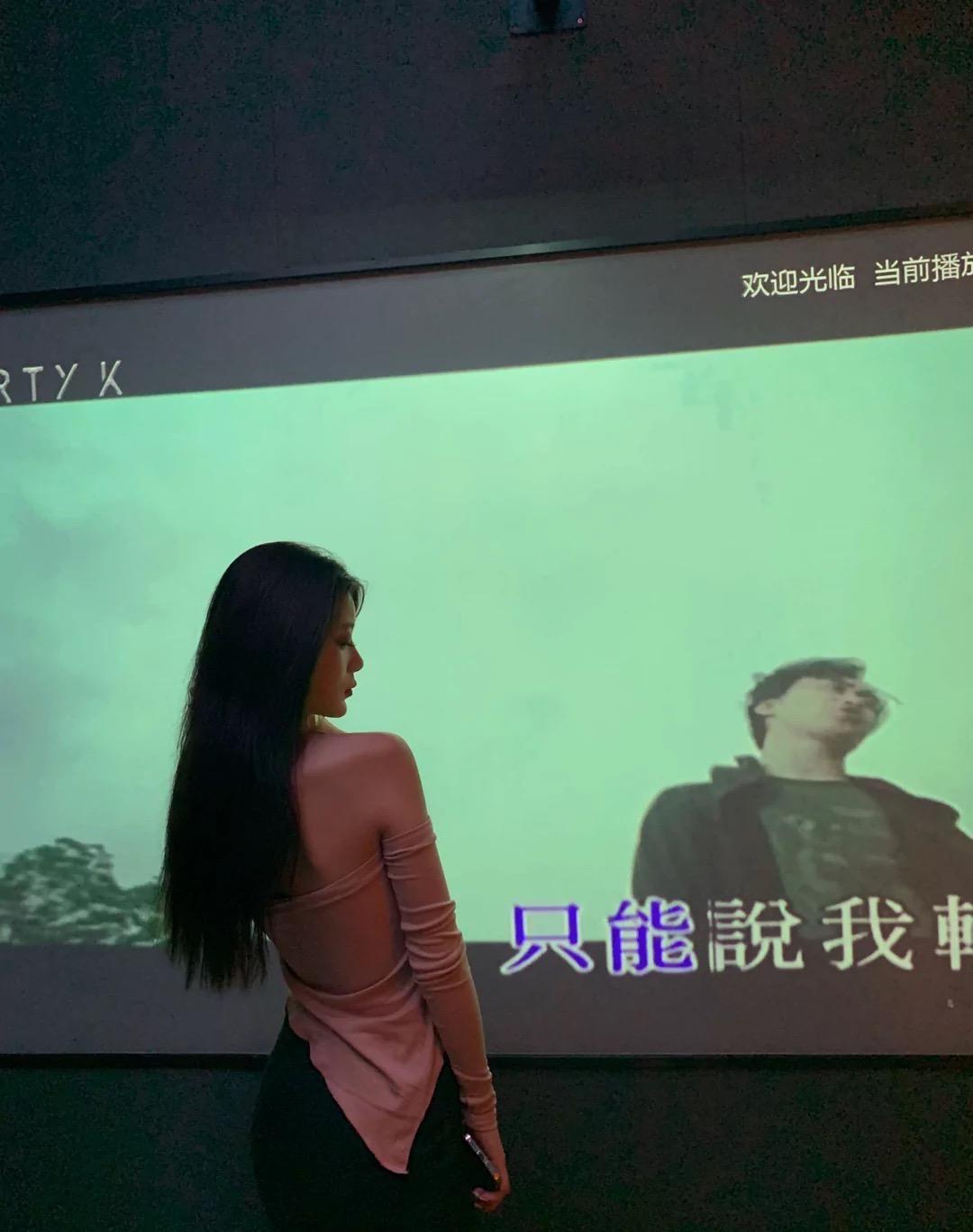 春熙路体验热情开放的重庆妹儿，身高168是真的可以 第2张