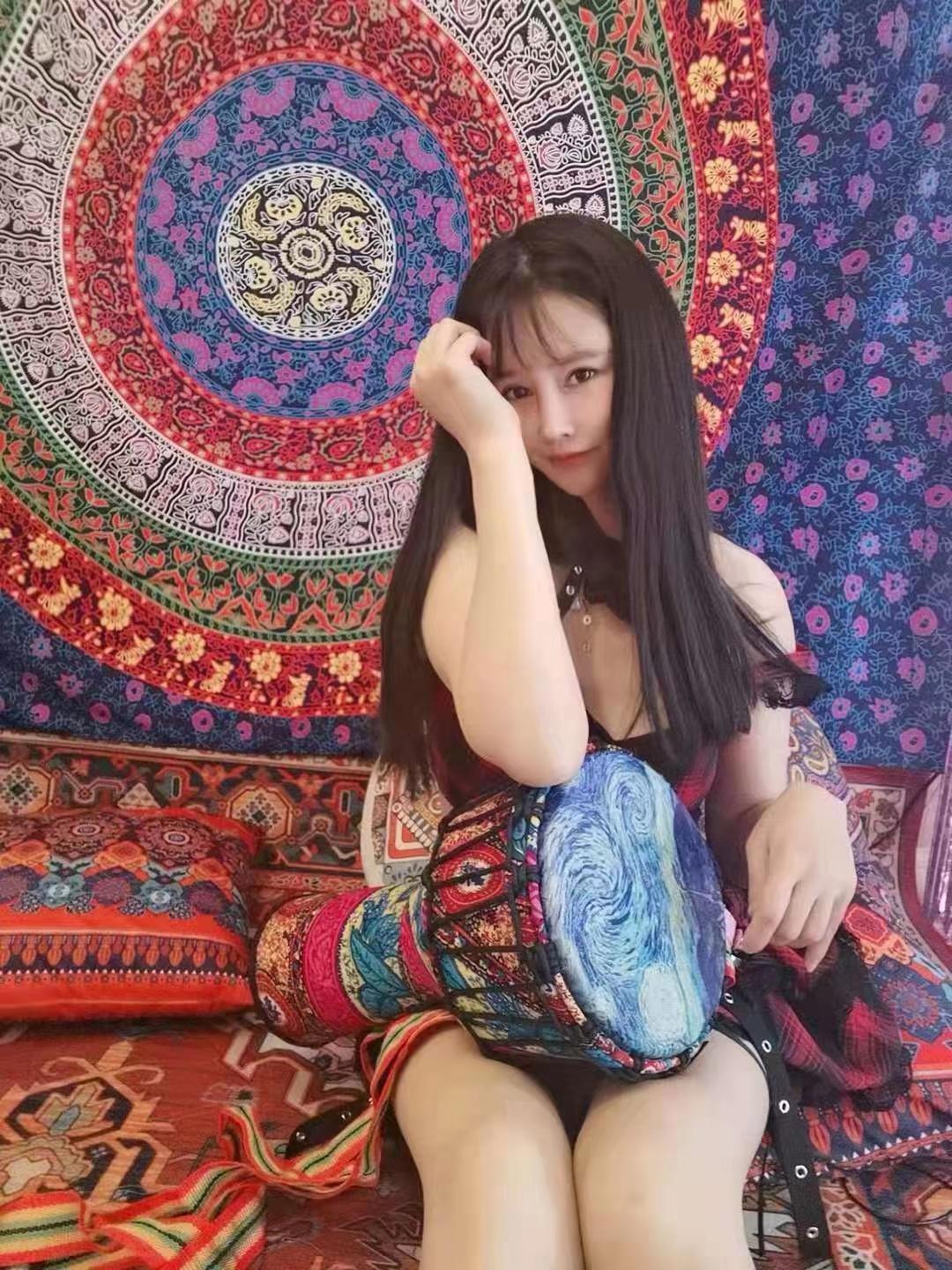 下城36D妹子 第2张