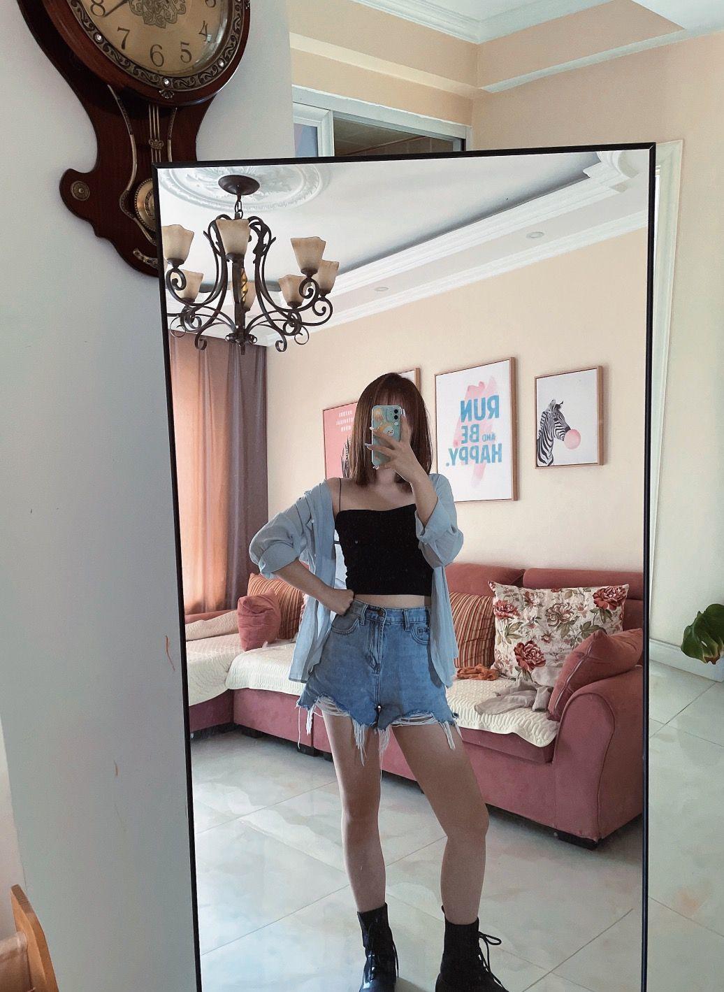 小店体验的一个极品兼职小妹 第2张