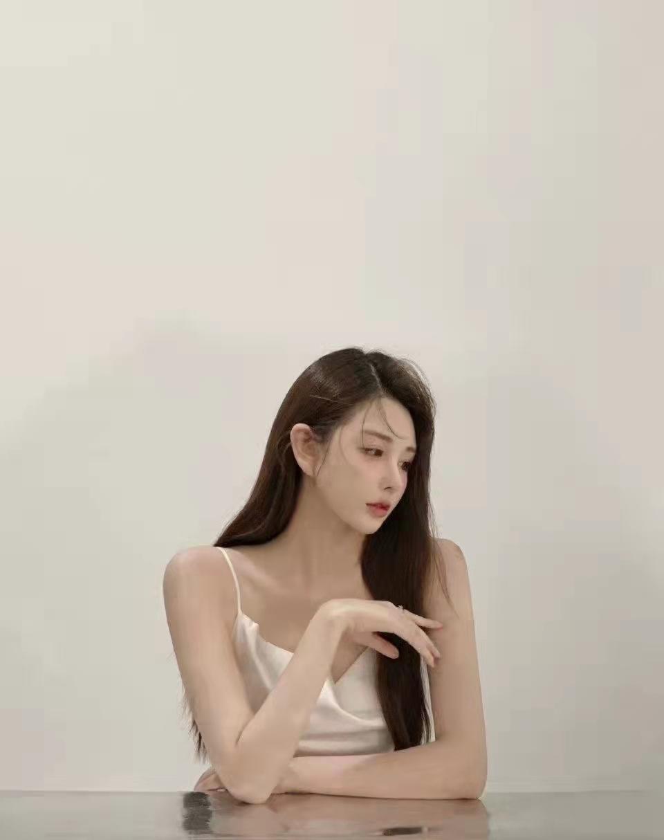 168高挑妹子大宝贝，温柔乖萌，小女友的感觉 第4张