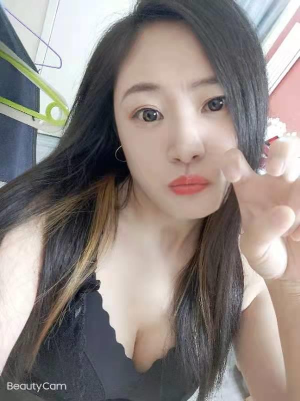 四惠附近服务系小少妇,还能双飞 第2张