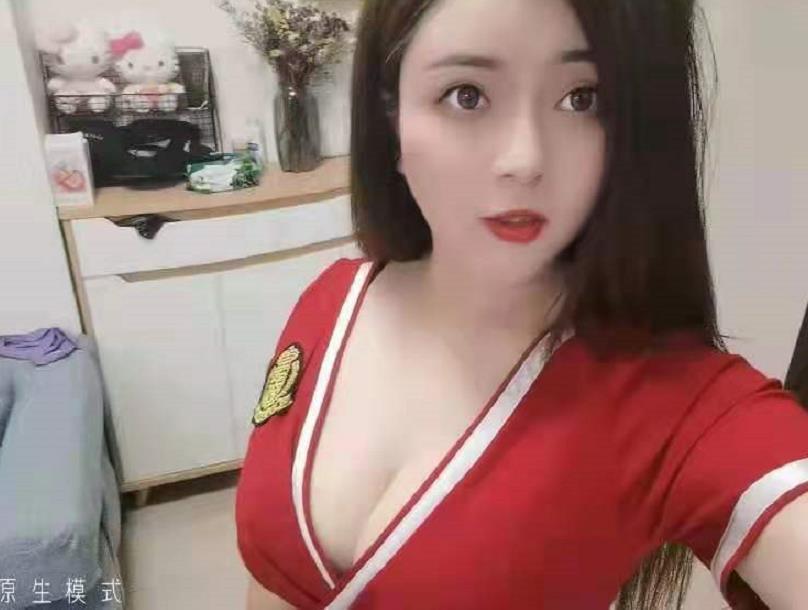 丰满大胸妹~薇薇，热情小女人 第5张